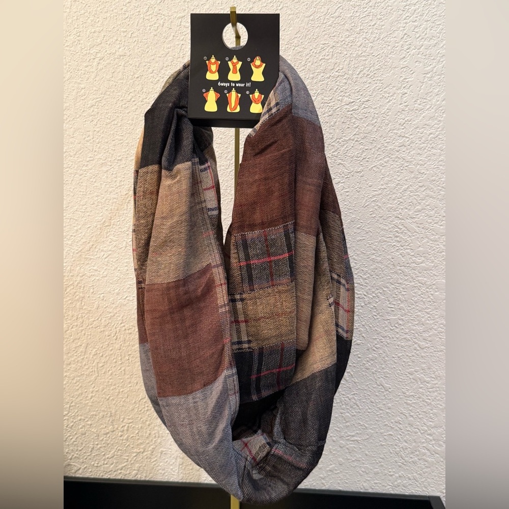 SUPPORT COOL GIFTSSS♥️♥️♥️   Women’s Plaid Infinity Scarf Tartan NWT - Picture 6 of 9